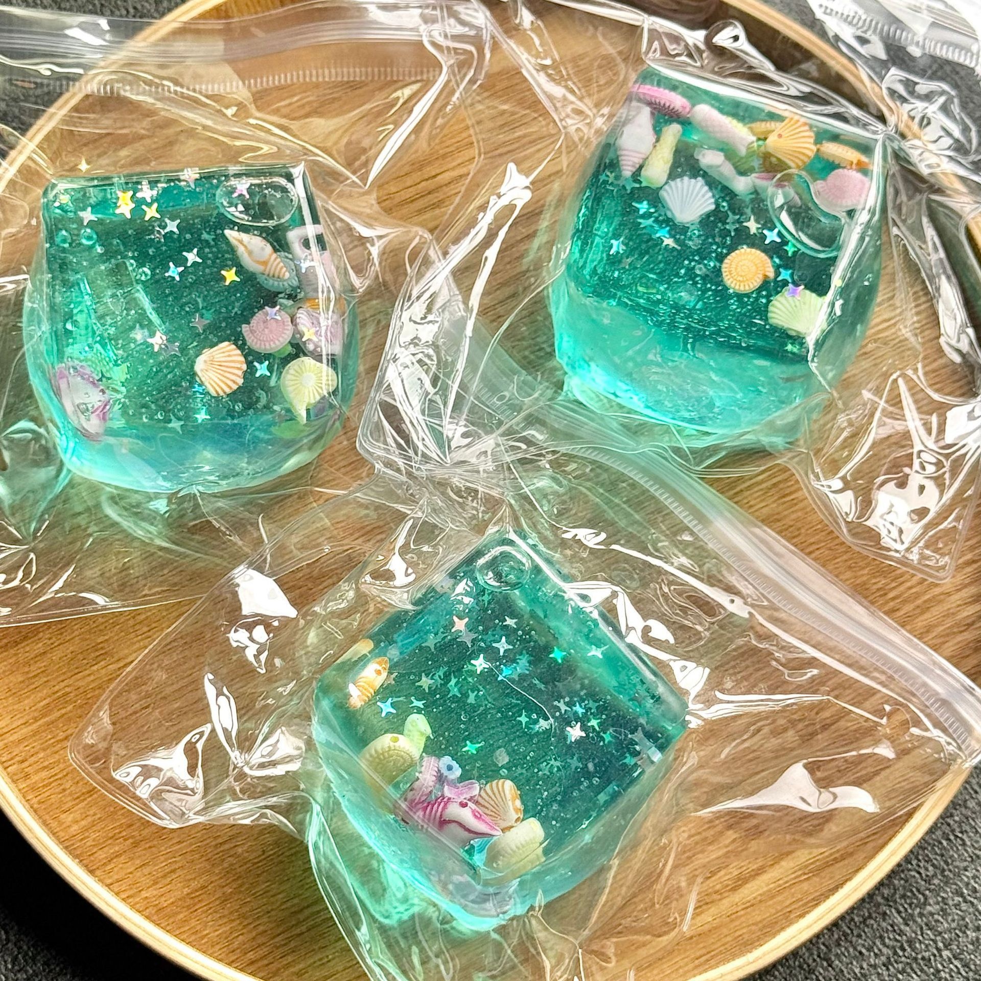 Ocean Treasure Jelly Squish Cube โ photo 3