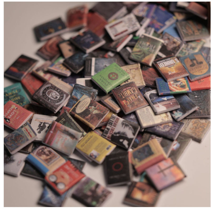 Miniature Library Bookshelf Desk Ornament — photo 3