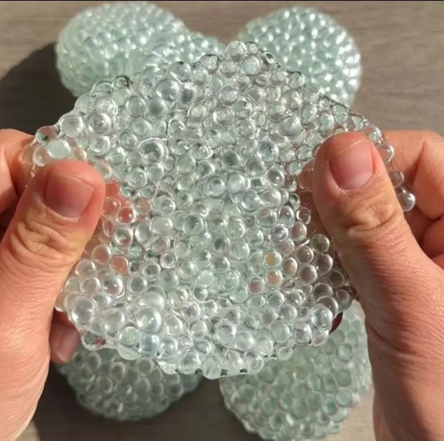 Crunchy Water-Bead Squish Balls โ photo 2