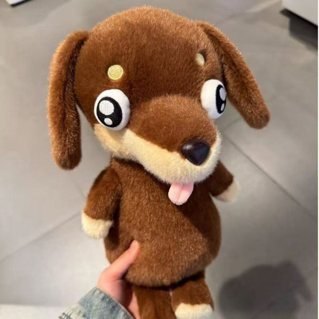 Swirl-Eye Dachshund Plush, Light Brown