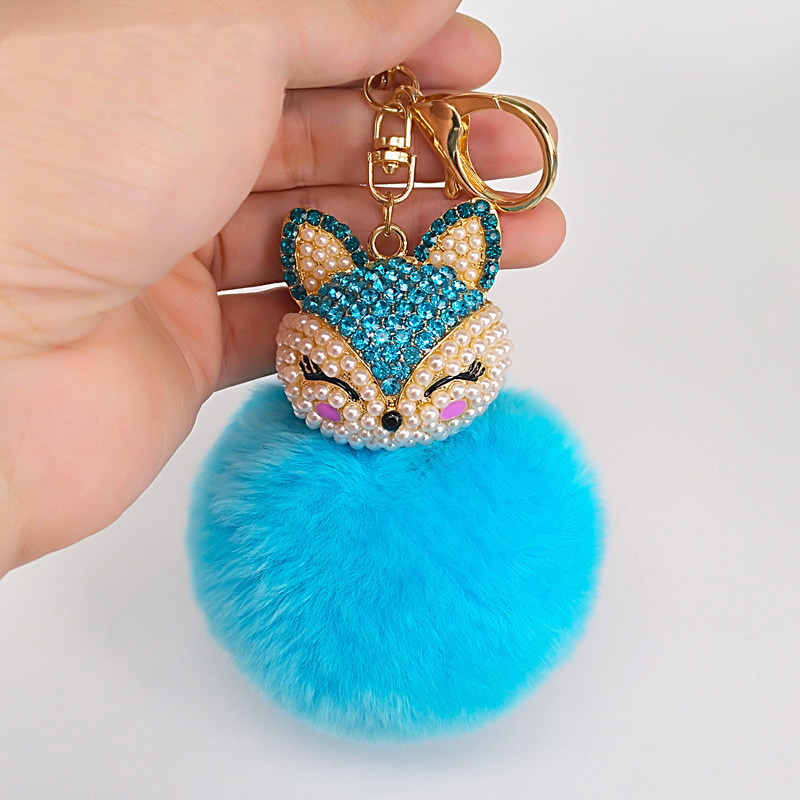 Fluffy Cat Rhinestone Pom Keychain — photo 2