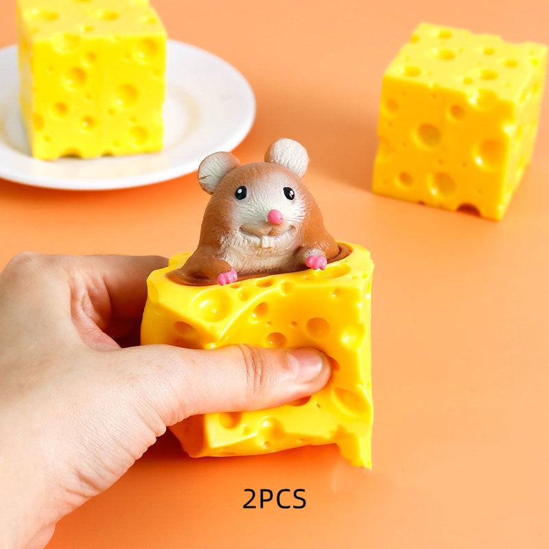 Peek-a-Boo Mouse & Cheese Squeeze Fidget โ photo 5