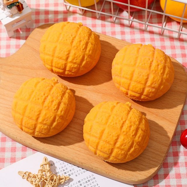 Pineapple Bun Squishy