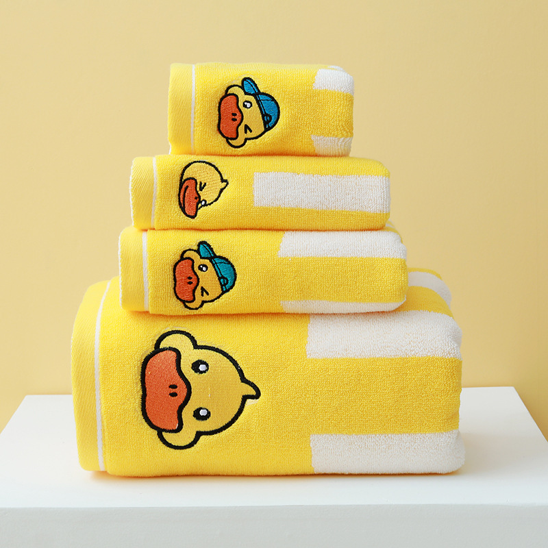 Little Yellow Duck Plush Towel Toy — photo 2