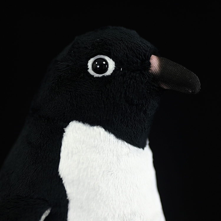 Lifelike Adélie Penguin Plush