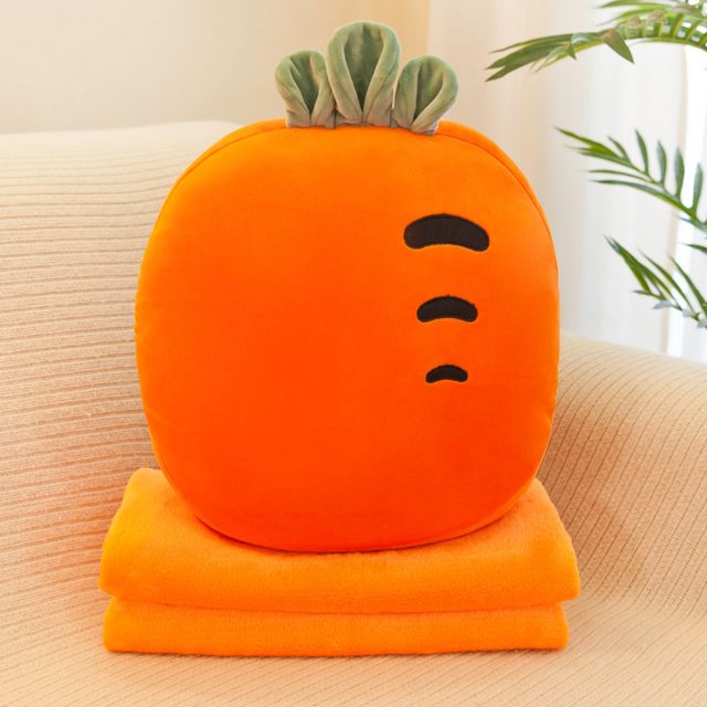 Carrot Round Cushion With Blanket
