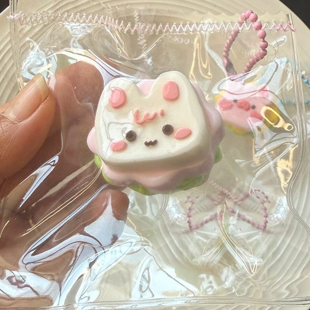 Kitty Macaron Burger Bag Charm
