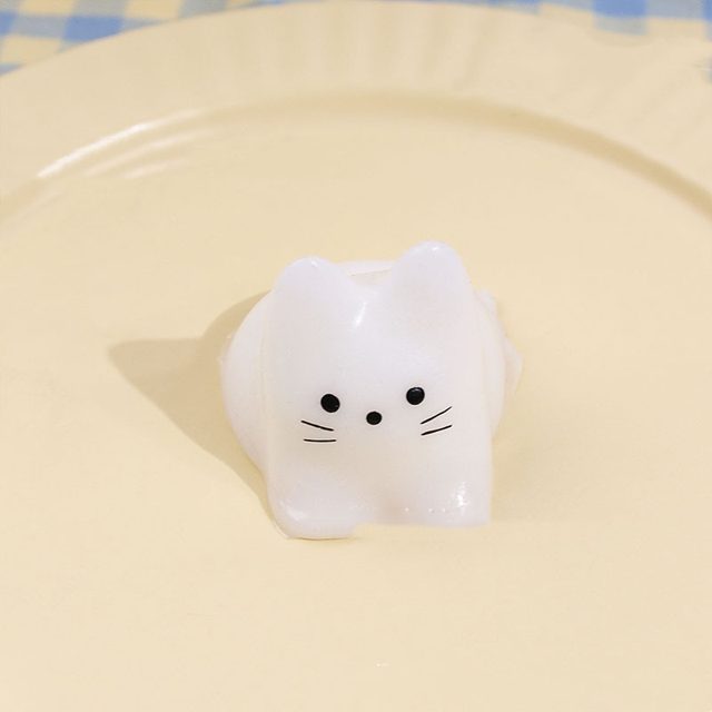 Ghostly White Kitty Squishy โ photo 2