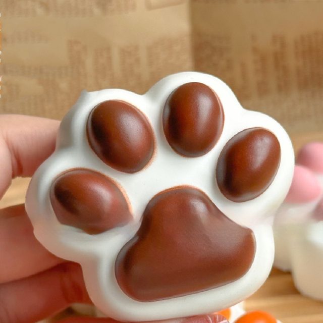 Squishy Cat Paw Bean Toy โ photo 3