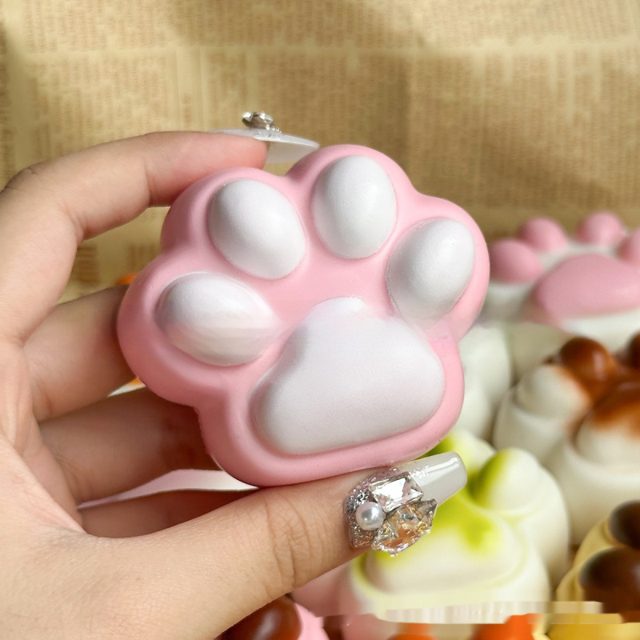 Squishy Cat Paw Bean Toy โ photo 5