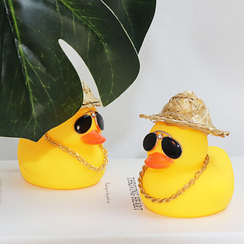 Straw Hat Yellow Duck Car Dashboard Toy โ photo 4