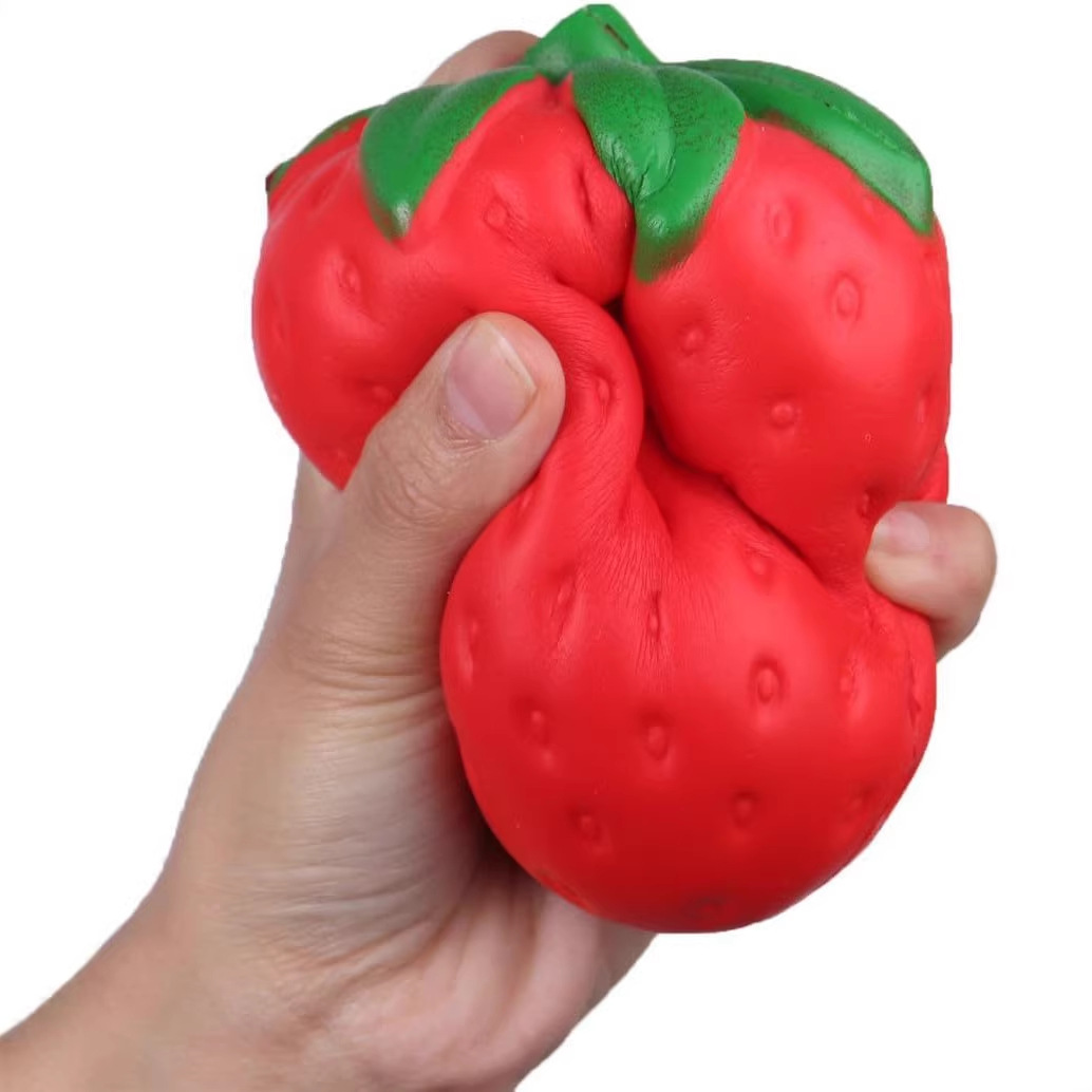 Squishy Strawberry โ photo 3
