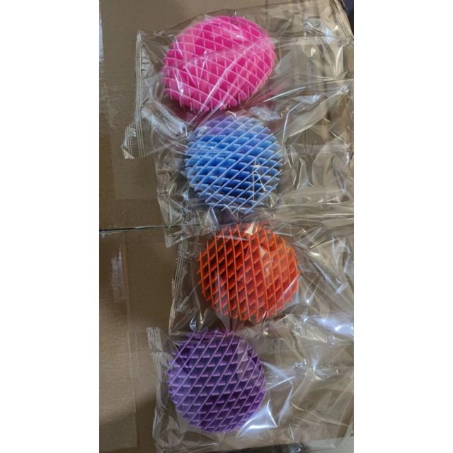 Twisty Mesh Spiral Fidget Ball โ photo 2