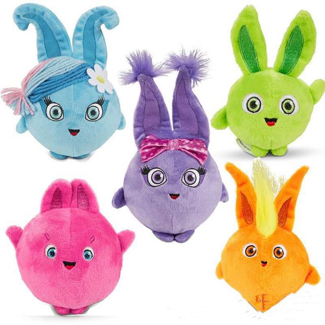 Blue Ball-Shaped Bunny Plush With Daisy โ photo 6